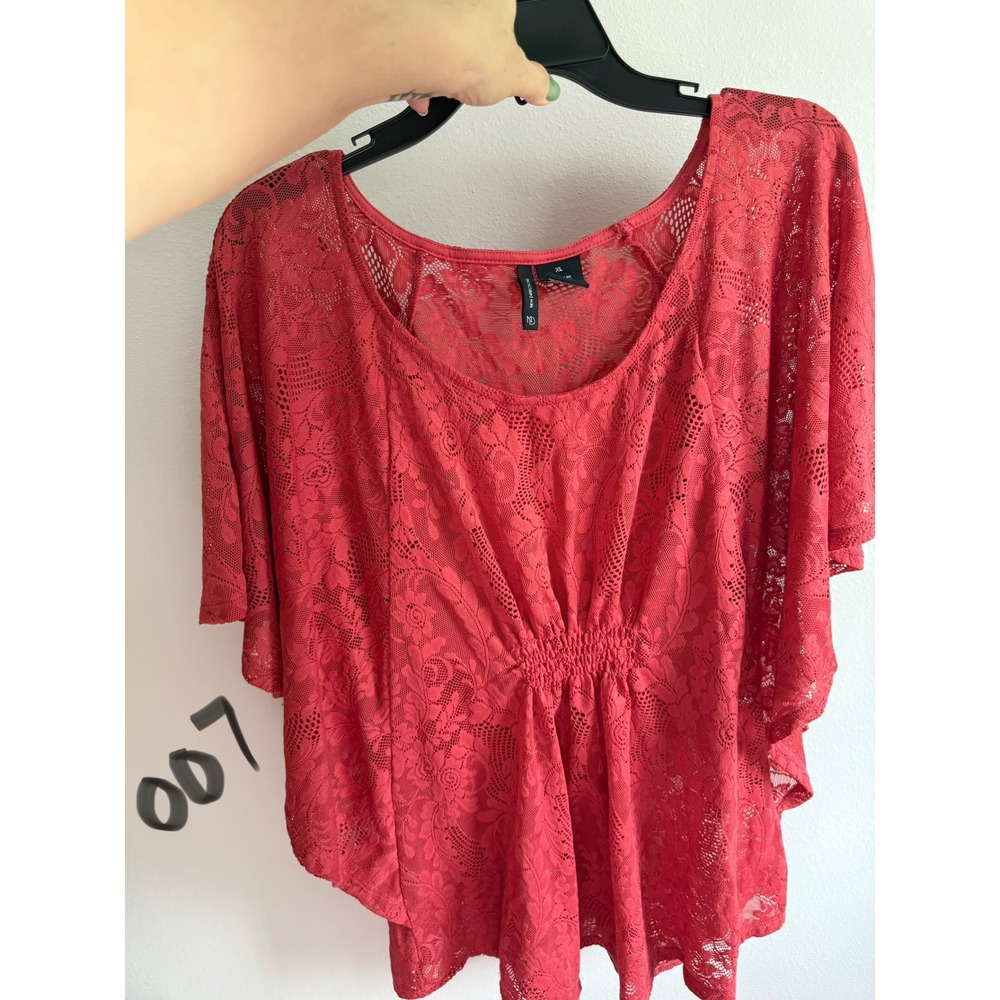 New Directions Lace Blouse Women XL Red‎ Excellent Floral Sheer Peplum Top